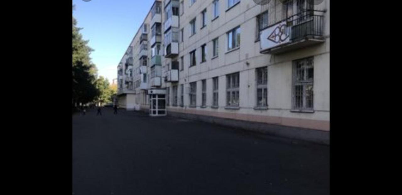 Лермонтова 91 Apartamento Pavlodar Exterior foto